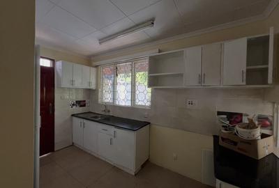 3 Bed House with En Suite in Kyuna - 4
