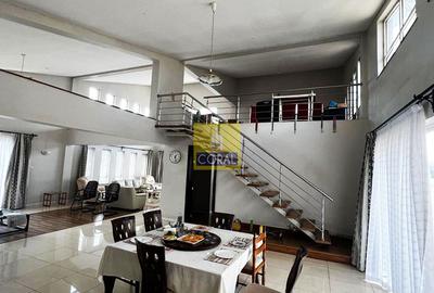 5 Bed Apartment with En Suite in Parklands