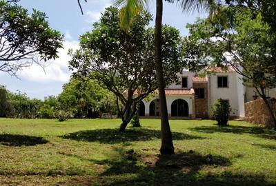 Land at Nyali - 2