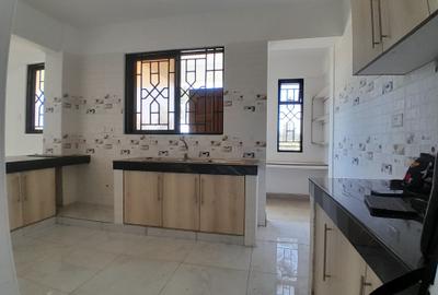 2 Bed Apartment with En Suite in Mtwapa