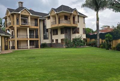 9 Bed House with En Suite at Glory Road - 4