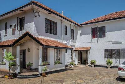 4 Bed House with En Suite in Nyali Area