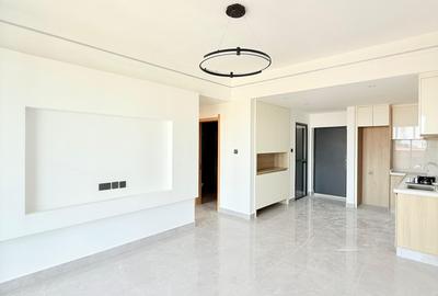 1 Bed Apartment with En Suite in Lavington
