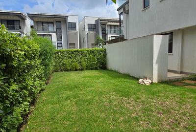 4 Bed Townhouse with En Suite at Lavington Green - 3