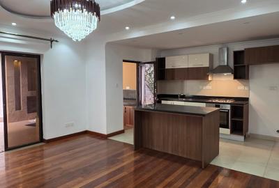 5 Bed Villa with En Suite at Lavington - 2