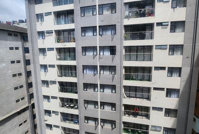 1 Bed Apartment with Swimming Pool in Kilimani