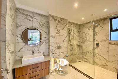 2 Bed Apartment with En Suite in Westlands Area - 4