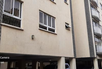 3 Bed Apartment with En Suite in Westlands Area