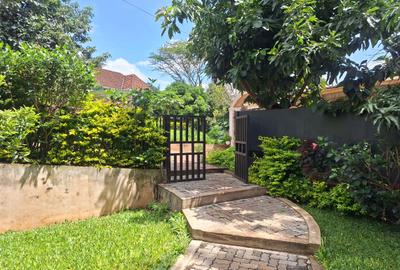 3 Bed House with En Suite at Runda