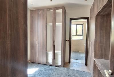 5 Bed Townhouse with En Suite at Kabasiran Avenue - 4