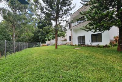 5 Bed House with En Suite at Loresho