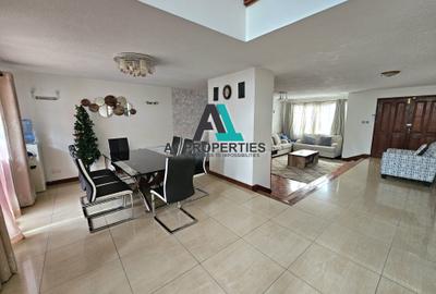 4 Bed Townhouse with En Suite in Lavington - 3