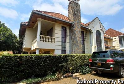 4 Bed Townhouse with En Suite at Lavington Green