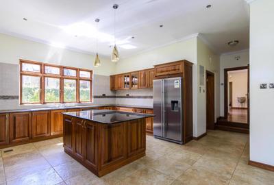 5 Bed House with En Suite in Karen - 4