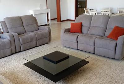 Serviced 2 Bed Apartment with En Suite in Westlands Area