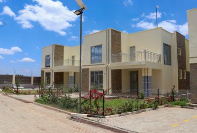 3 Bed Villa with En Suite in Kangundo