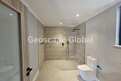 4 Bed Townhouse with En Suite in Runda - 3