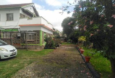 7 Bed House with En Suite in Ngong