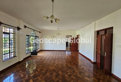 4 Bed Villa with En Suite in Kitisuru - 2