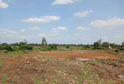 120 ac Land in Kenyatta Road