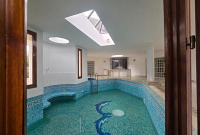 5 Bed House with En Suite in Thigiri