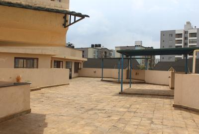 2 Bed Apartment with En Suite at Upper Kileleshwa