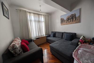 3 Bed Apartment with En Suite at Thompson Estate - 2