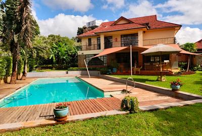 4 Bed House with En Suite at Runda