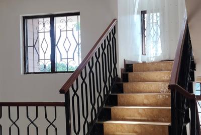 4 Bed Villa with En Suite in Runda - 4