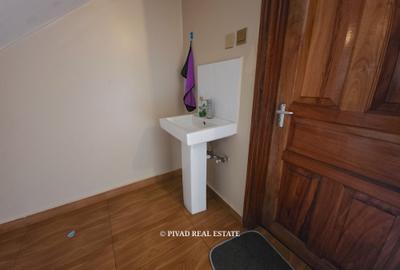 4 Bed House with Garden in Waiyaki Way - 4