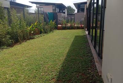 3 Bed Townhouse with En Suite in Runda