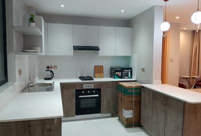 1 Bed Apartment with En Suite at Parklands