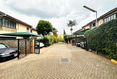 4 Bed Townhouse in Lavington