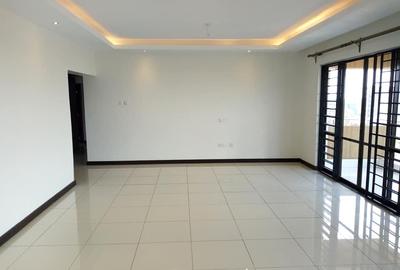 3 Bed Apartment with En Suite in General Mathenge