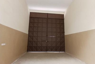 10,650 ft² Warehouse with Backup Generator in Mombasa Road - 3