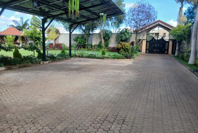 4 Bed Villa with En Suite in Runda - 2