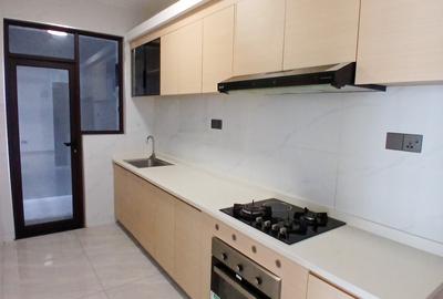 1 Bed Apartment with Swimming Pool in Kileleshwa - 2