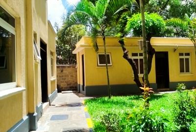 Furnished 2 Bed Apartment with En Suite in Brookside - 3