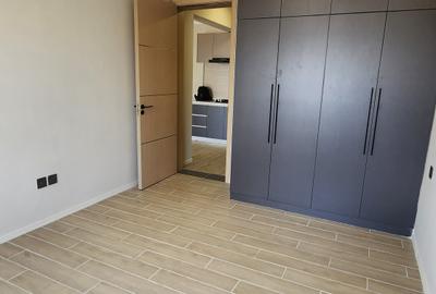 2 Bed Apartment with Gym in Lavington - 2