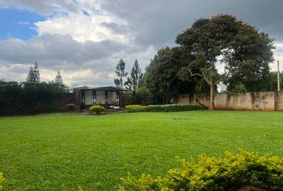7 Bed House with En Suite in Runda - 2