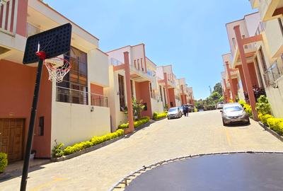 5 Bed Townhouse with En Suite at Chalbi Drive