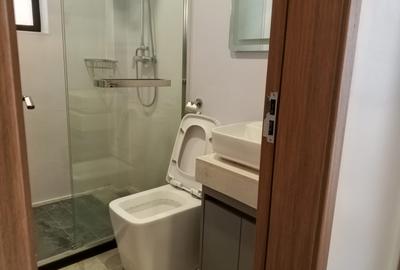 Furnished 1 Bed Apartment with En Suite in Riverside - 4