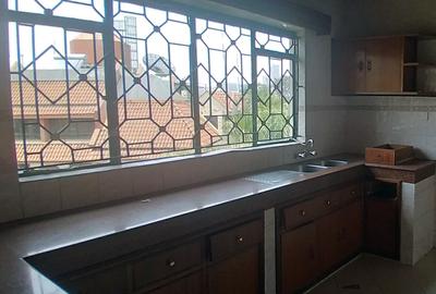 3 Bed Apartment with Swimming Pool in Kileleshwa