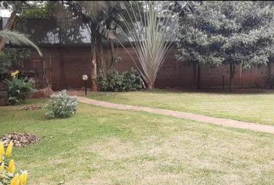 4 Bed Townhouse with En Suite in Runda