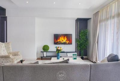 Serviced 2 Bed Apartment with En Suite at Kilimani
