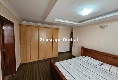 3 Bed House with En Suite in Rosslyn - 3