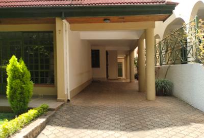 4 Bed Apartment with En Suite in Lavington - 4