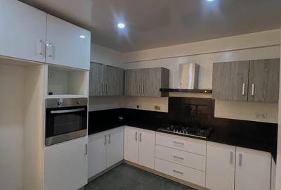 3 Bed Apartment with En Suite in Kileleshwa - 2