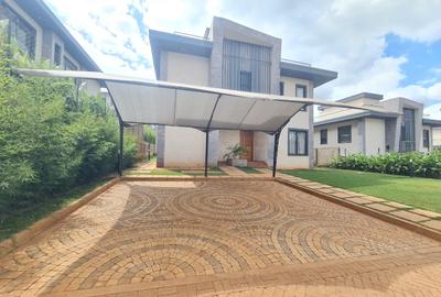 4 Bed Townhouse with En Suite at Loresho - 2