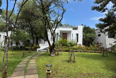 3 Bed House with En Suite in Karen